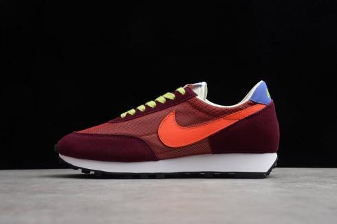 Nike Daybreak Cedar Team Orange Night