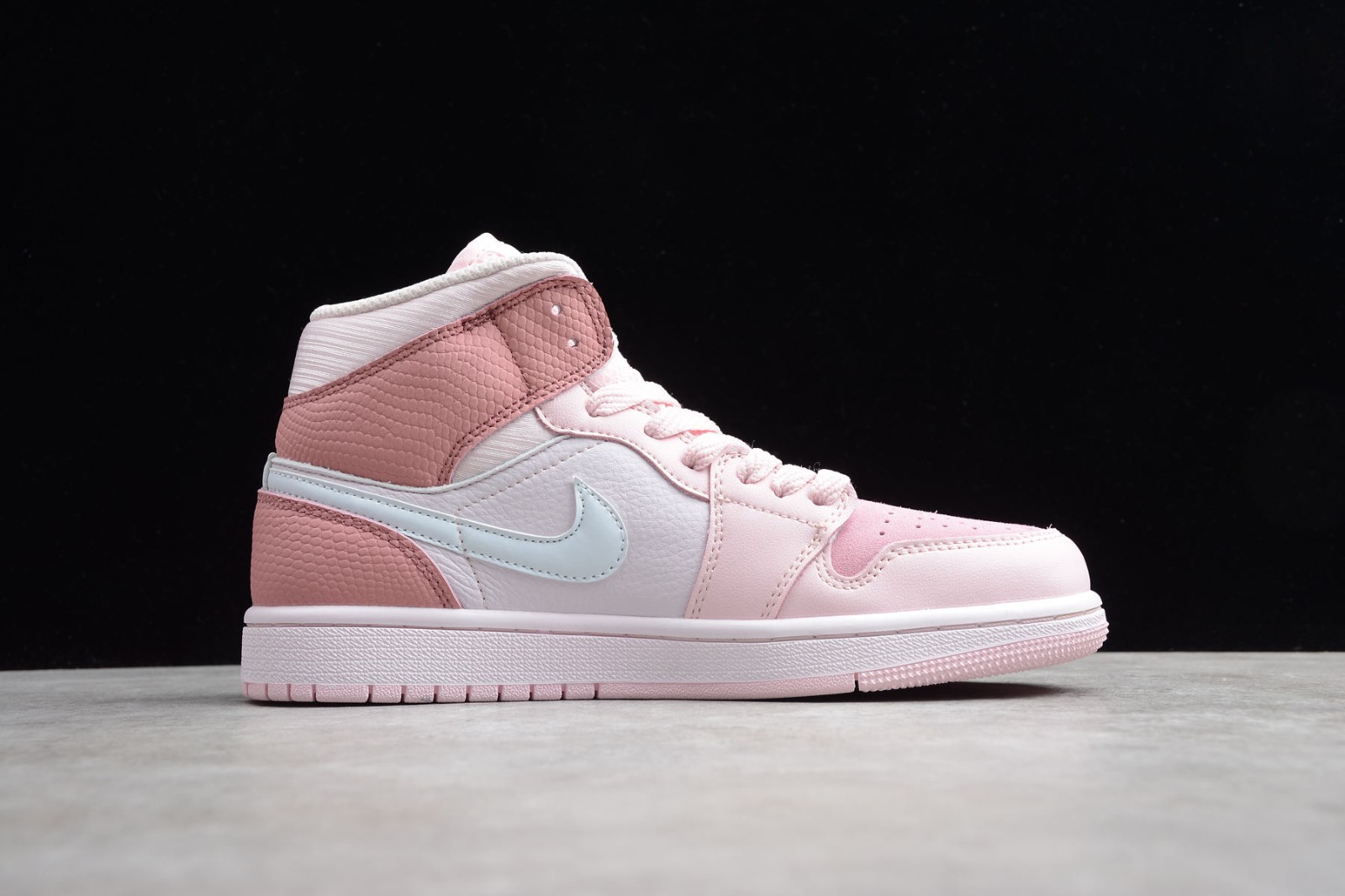 2020 New Nike Air Jordan 1 Mid SE Digital Pink White AJ1 ...