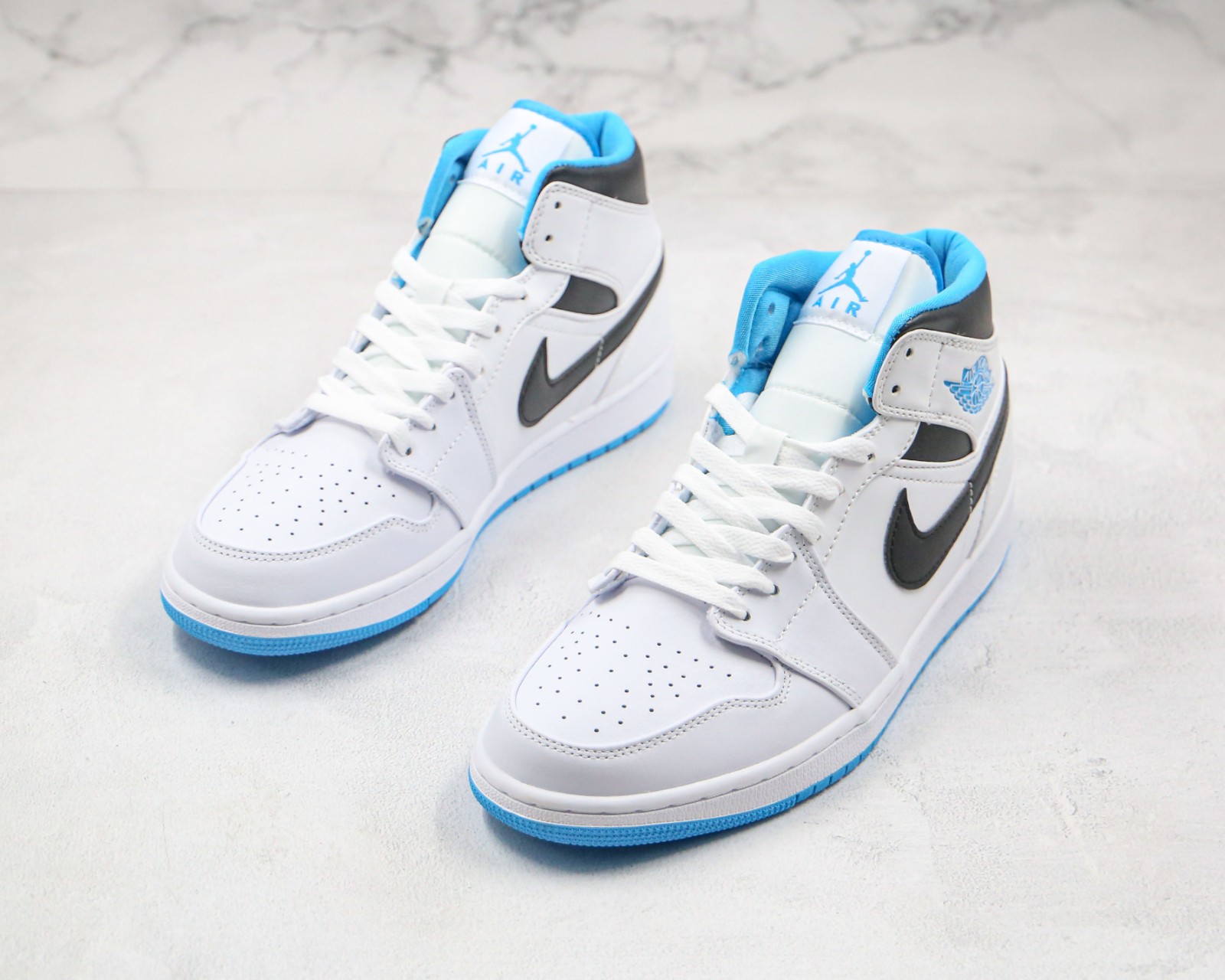 jordan 1 laser blue mid