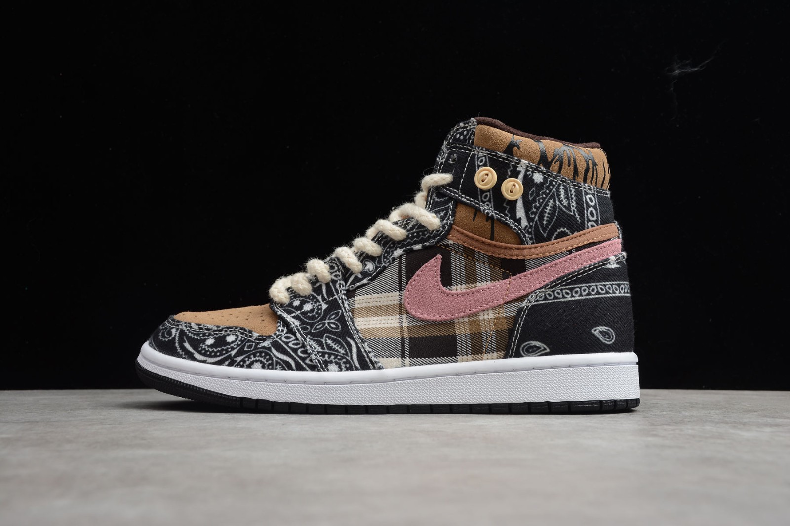 jordan nike brown air pink shoes zoom basketball aj1 r2t reactrun mouse