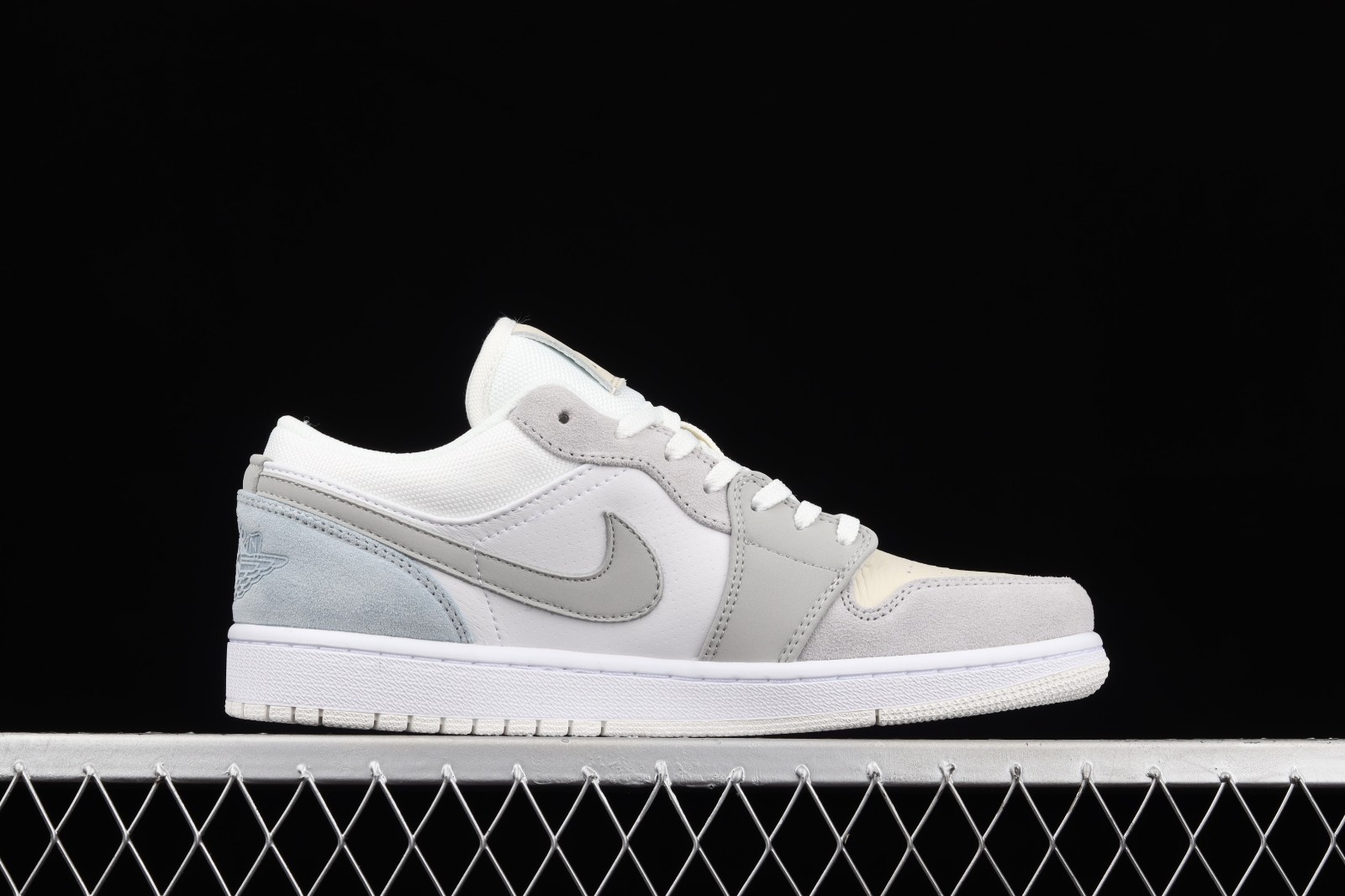 jordan 1 low paris sky grey