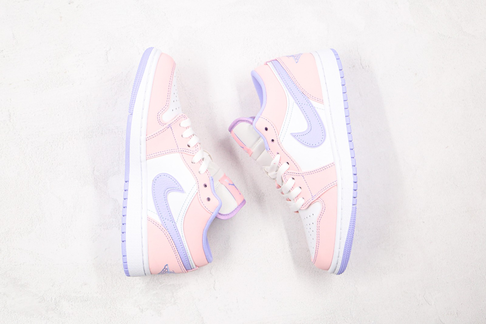 Nike Air Jordan 1 Low Se Arctic Punch Purple Pulse White Reactrun