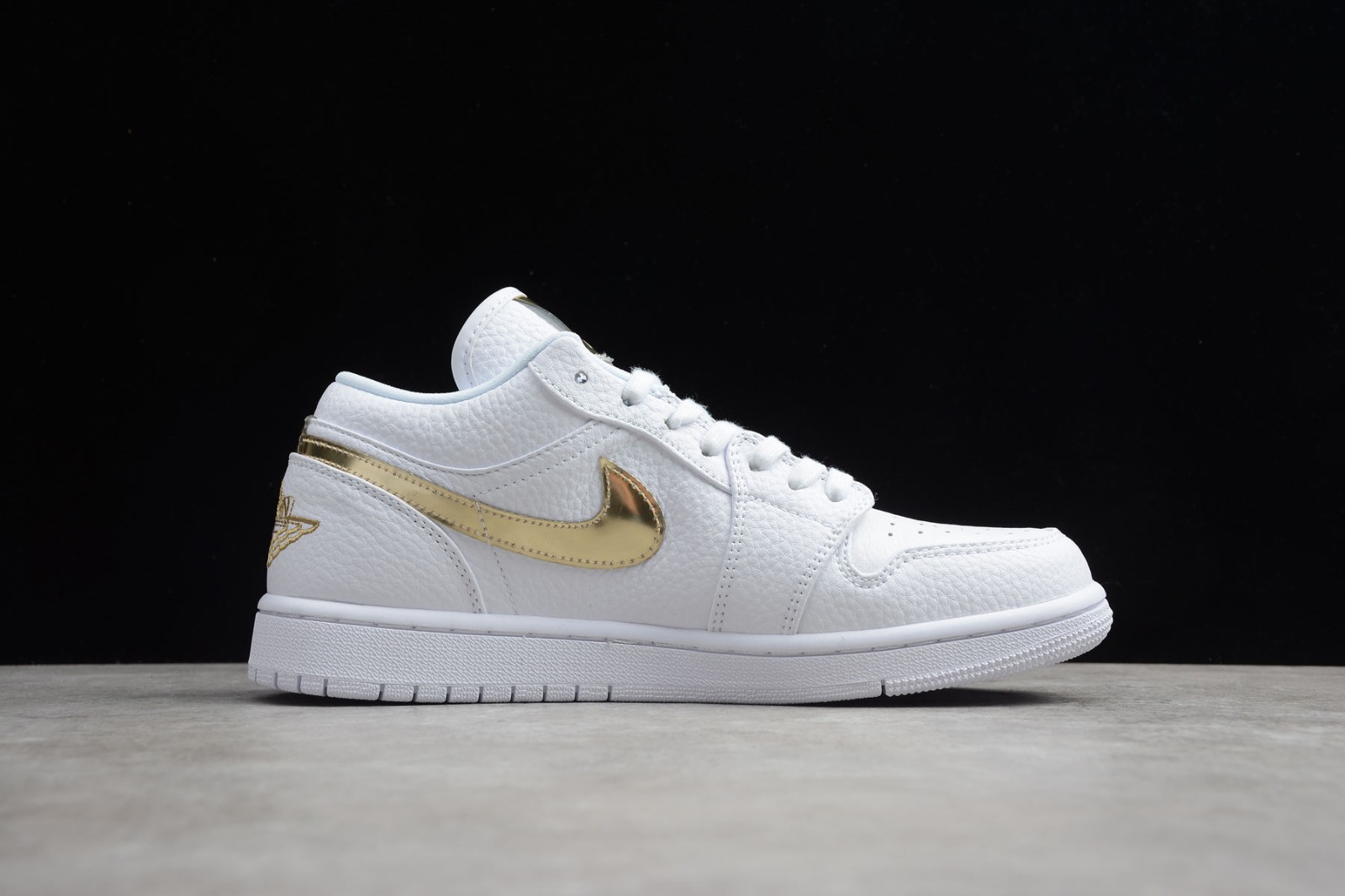 Nike Air Jordan 1 Low Se White Metallic Gold Aj1 Basketball Shoes Cz4776 100 Reactrun