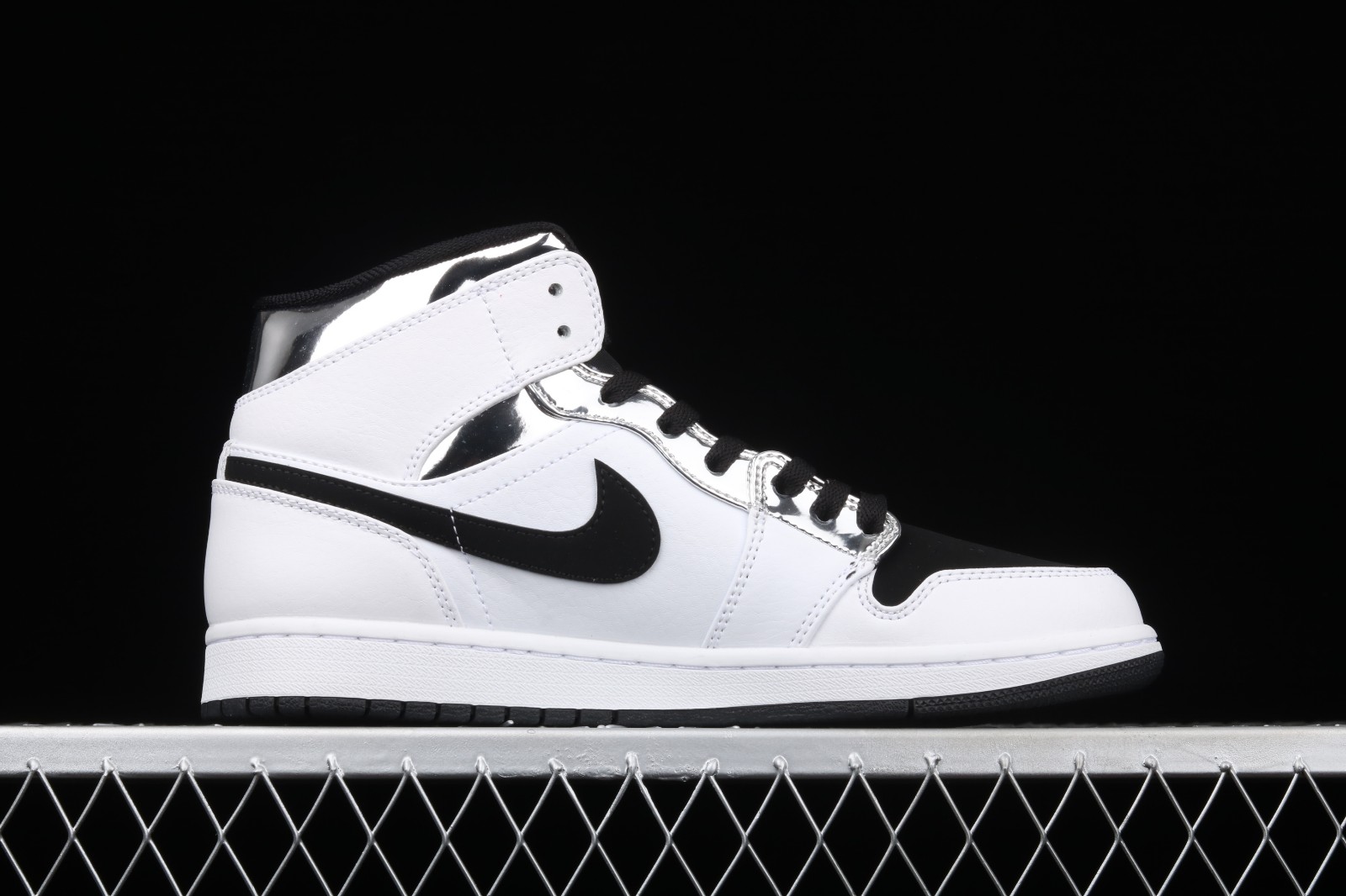 air jordan 1 mid white metallic silver black