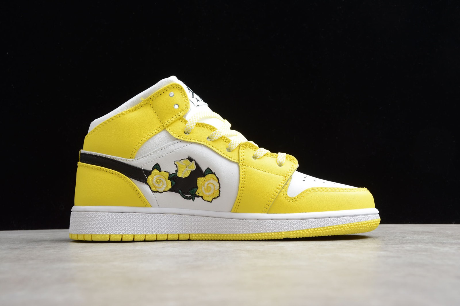 air jordan 1 mid yellow floral