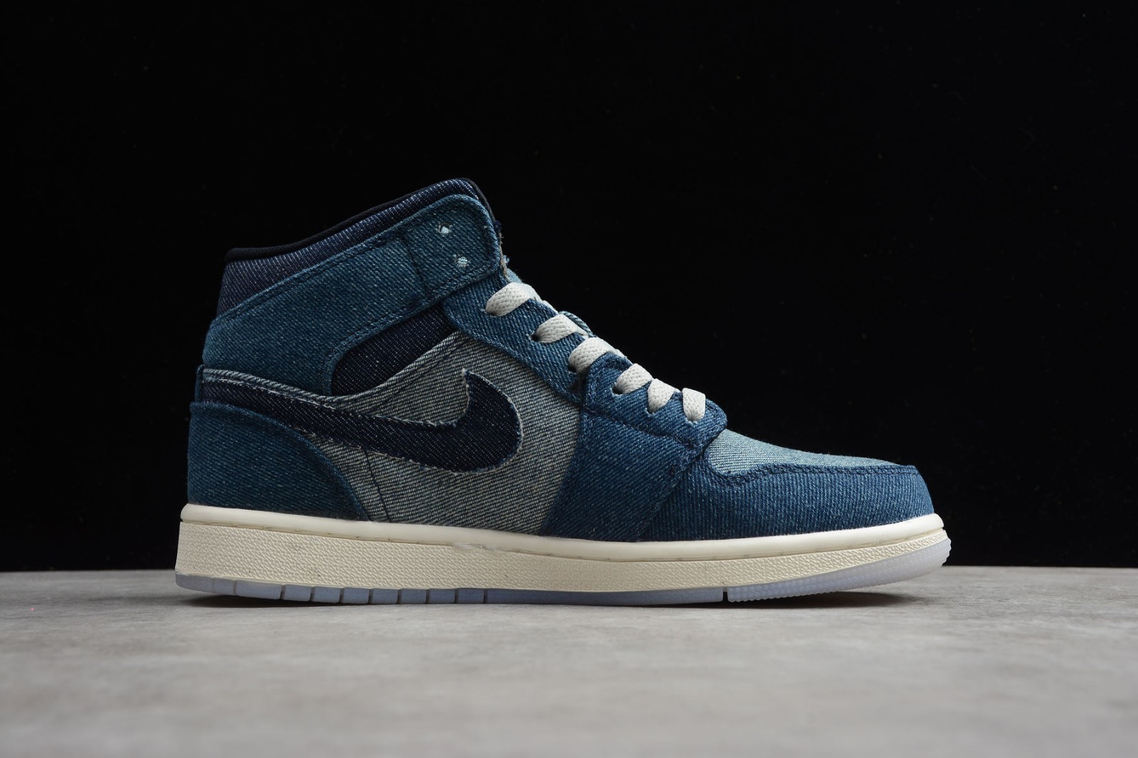 jordan 1 dark blue and white