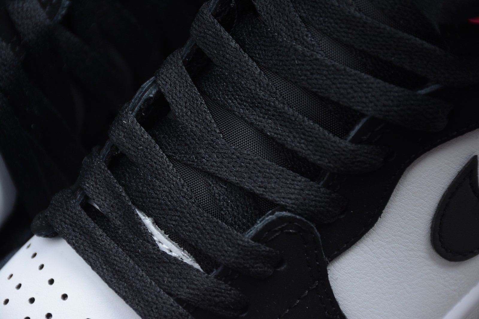 Nike Air Jordan 1 Retro High GG Valentines Day White Black ...