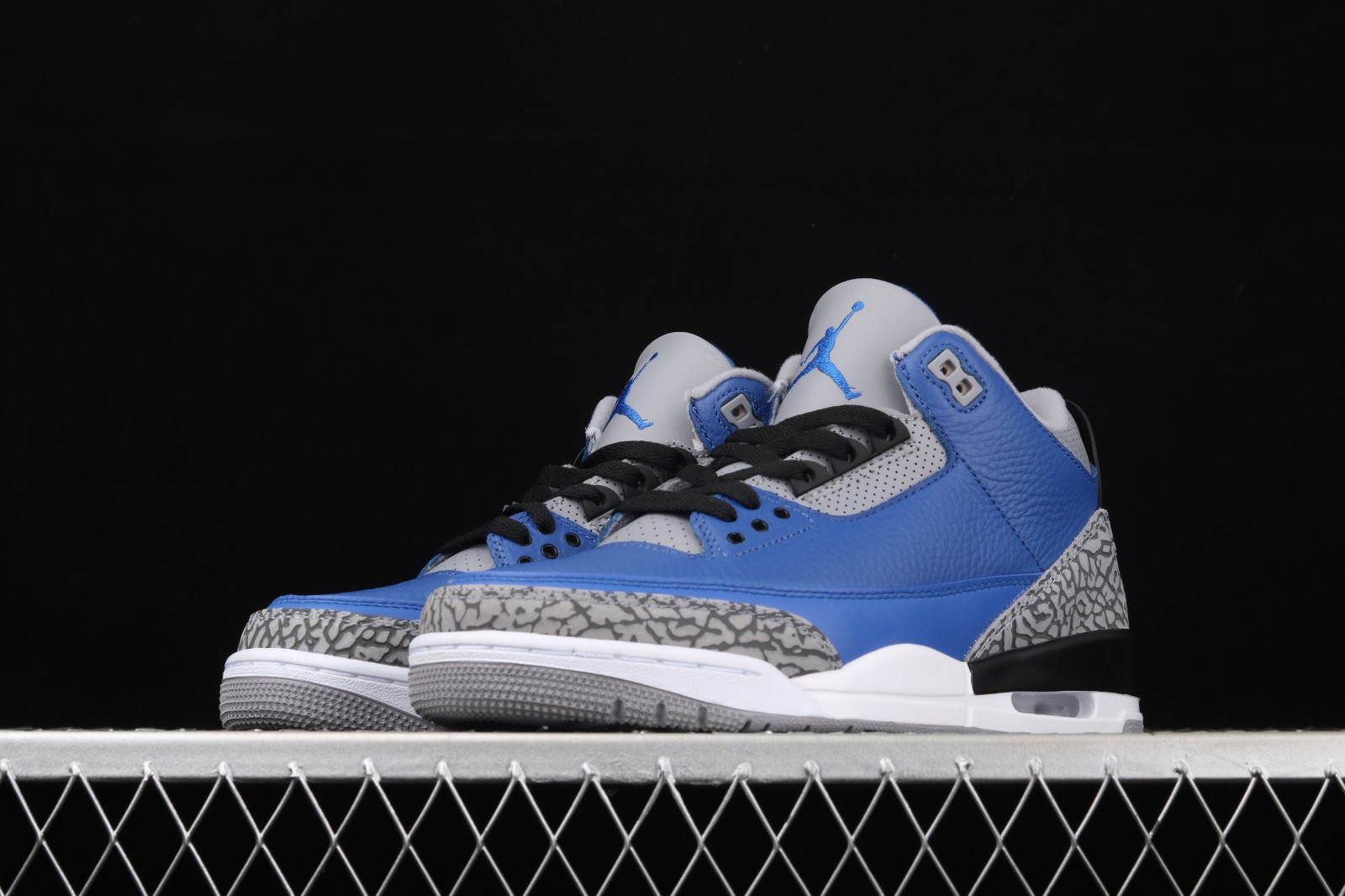 jordan 3 royal varsity