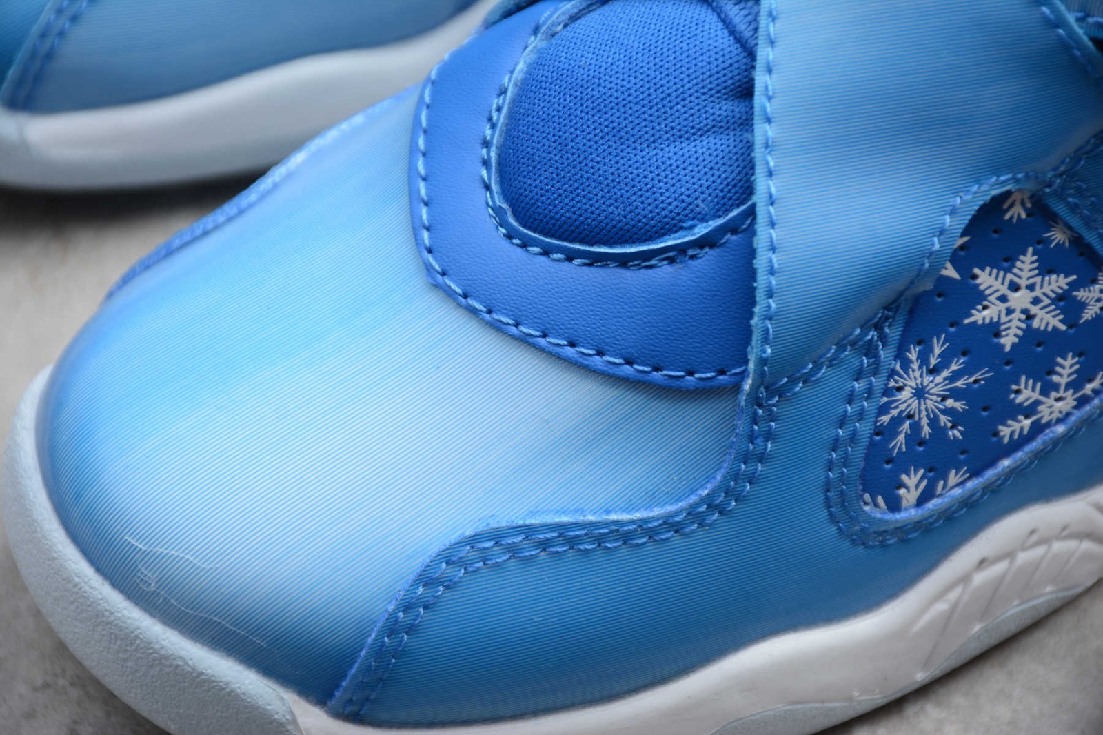 jordan retro 8 snowflake