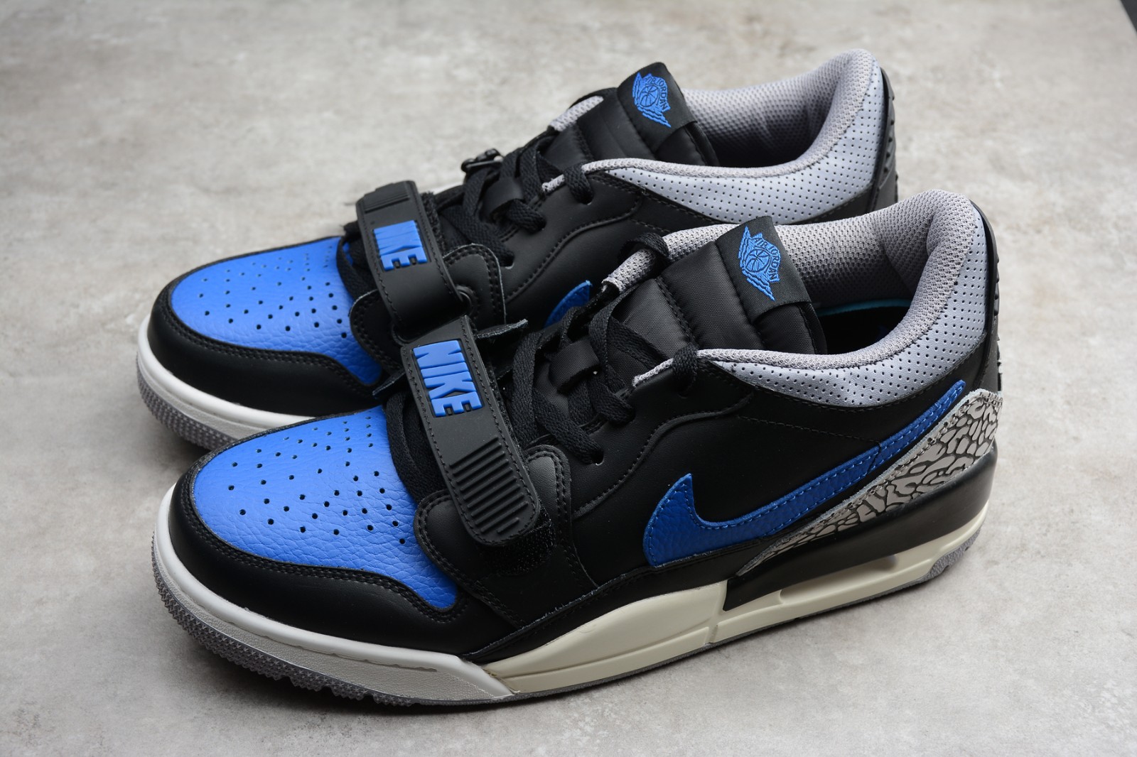 Nike Air Jordan Legacy 312 Low Black Royal Blue Toe Basketball Shoes Cd7069 041 Reactrun Nike Air Jordan Legacy 312 Low Black Royal Blue Toe Basketball Shoes Cd7069 041 Reactrun