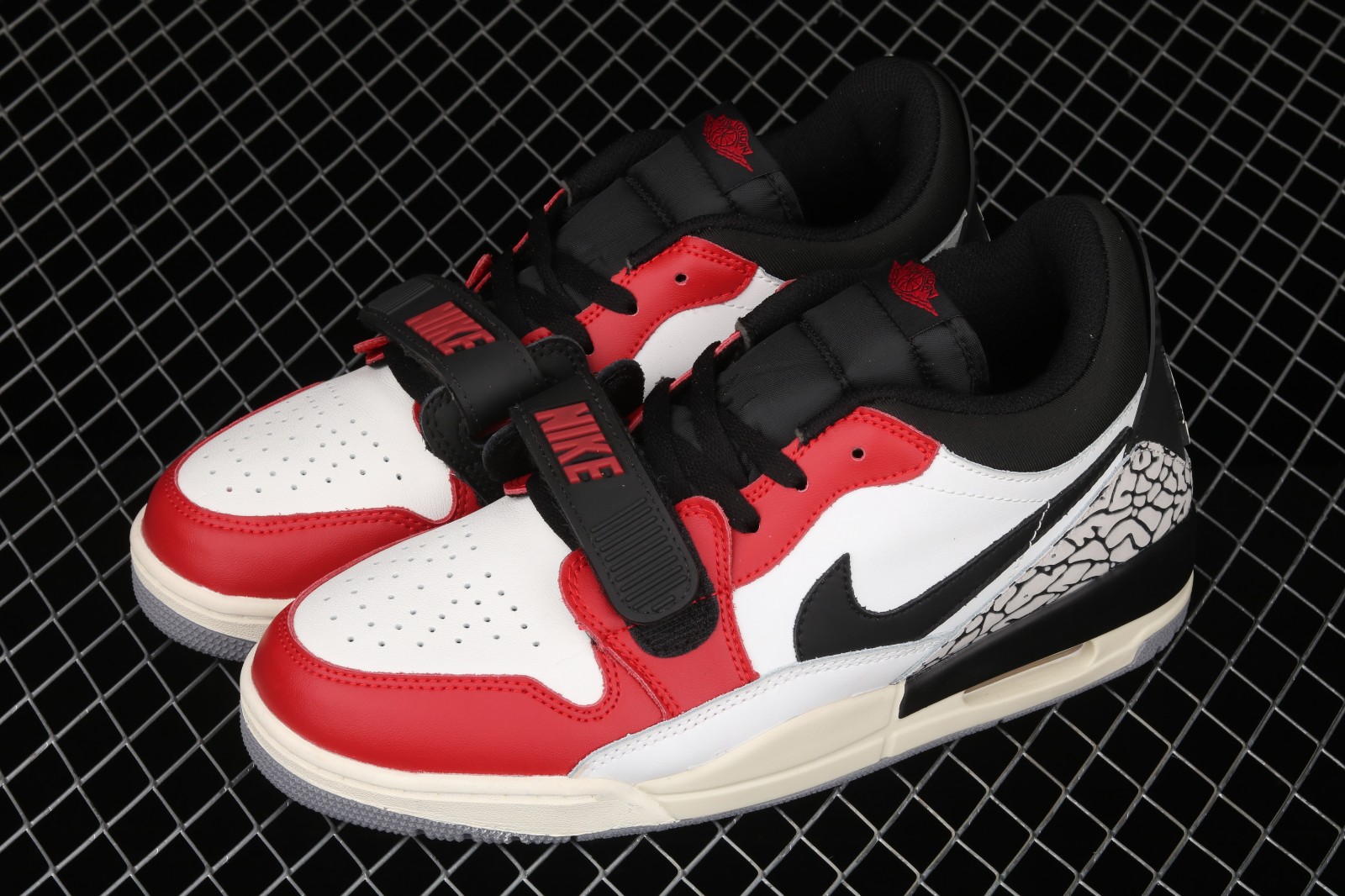 Nike Air Jordan Legacy 312 Low Chicago Summit White University Red Black Cd7069 106 Reactrun