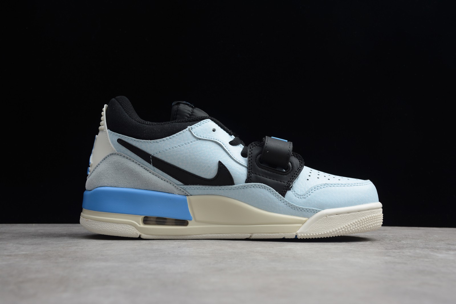 jordan legacy 312 pale blue