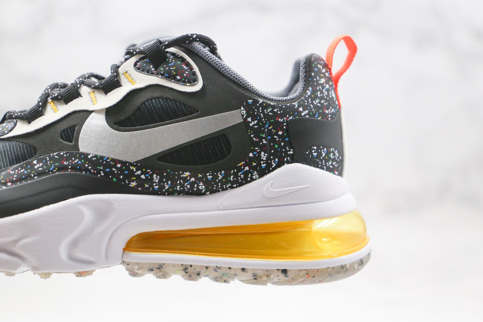 Nike Air Max 270 React Black Metallic Silver White Da4305 001 Reactrun