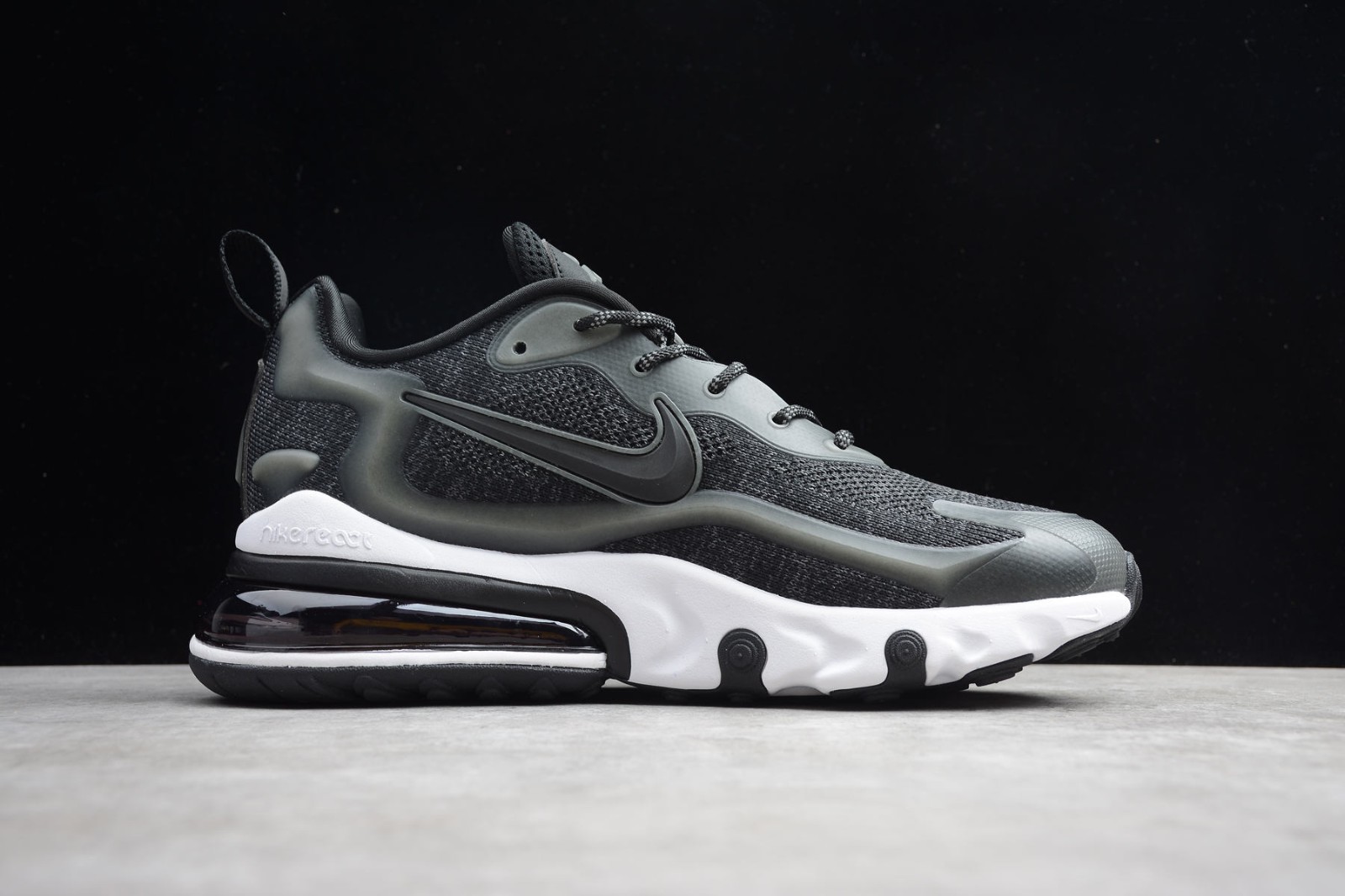 Nike Air Max 270 React Black White Mens Size Ao4971 102 Reactrun Nike Air Max 270 React Black White Mens Size Ao4971 102 Reactrun