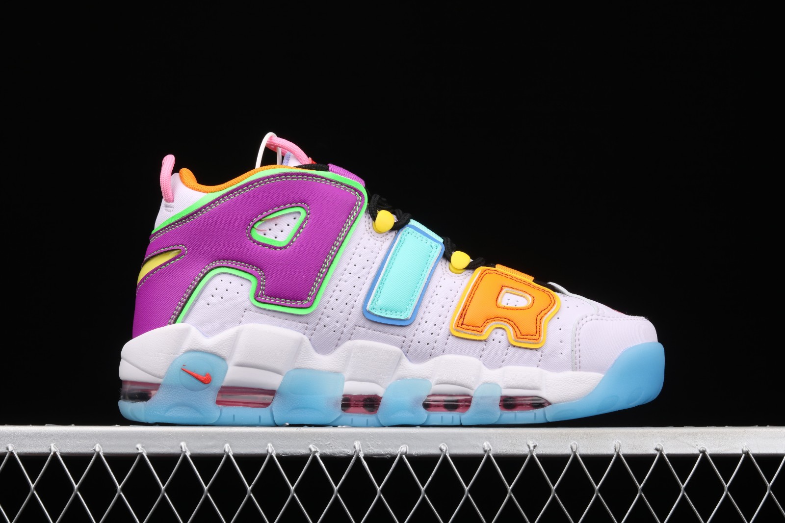 nike uptempo multicolor