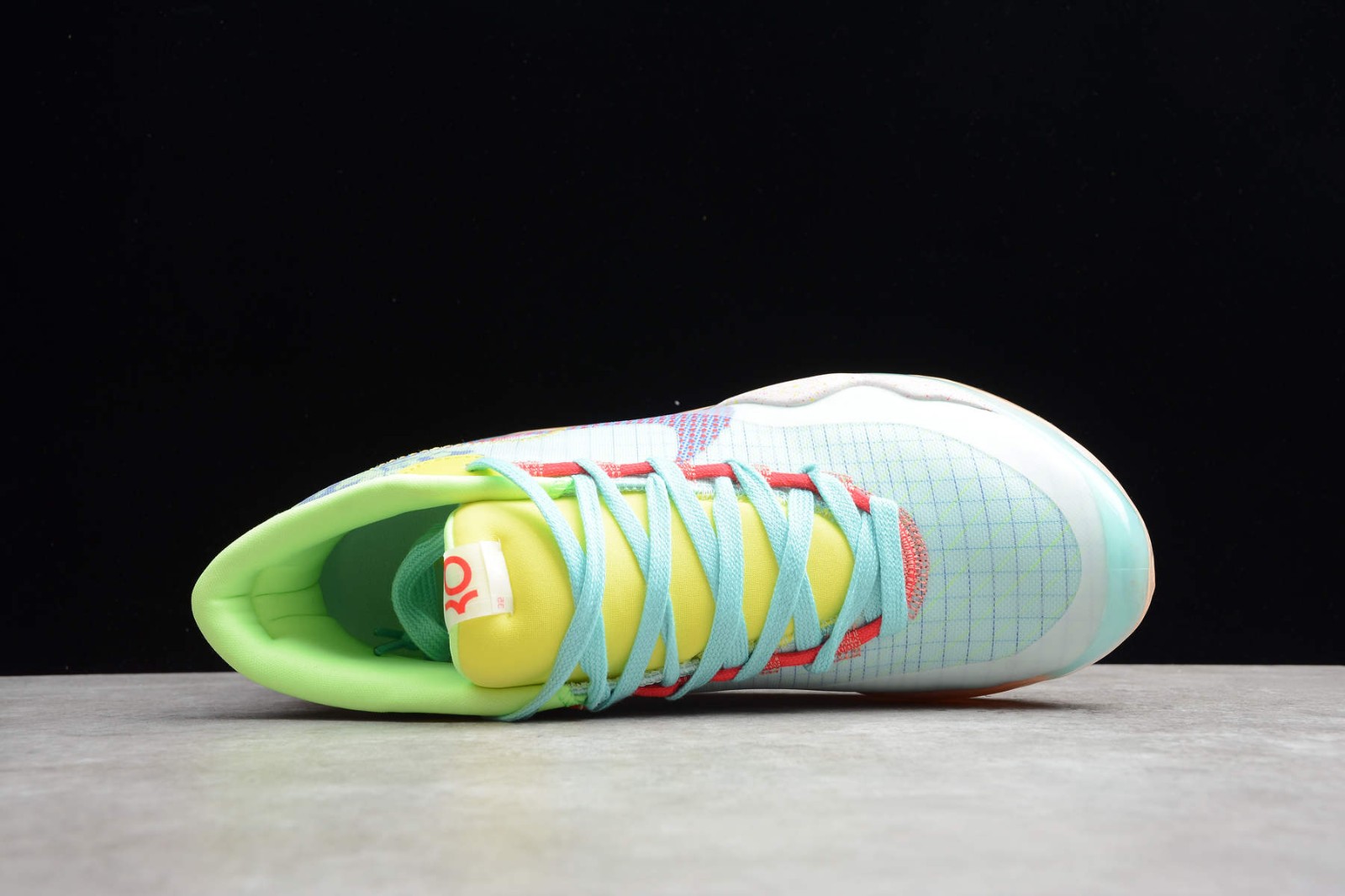 kd zoom 12 peach jam
